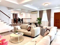 Charlton Park (D19), Semi-Detached #535342401